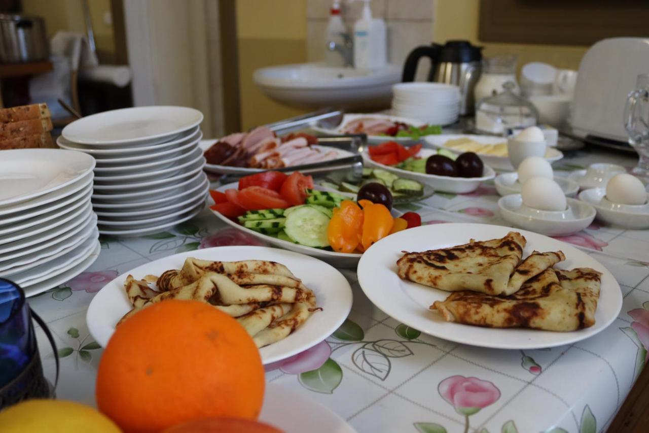 Hostel Louna Pärnu Dış mekan fotoğraf